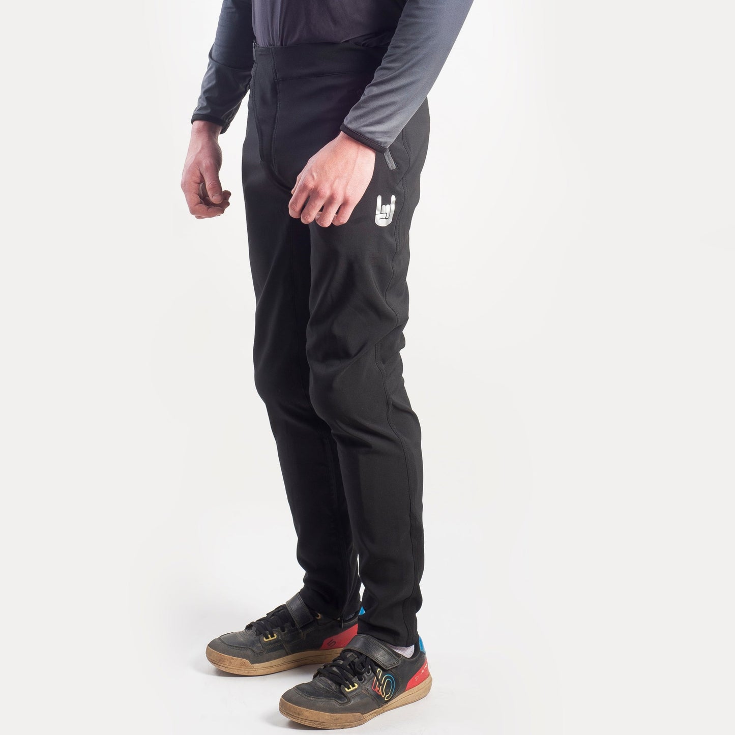 PANT S6 PERFORMANCE NEGRO